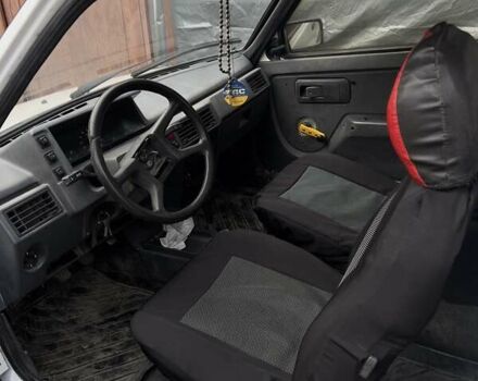 Білий ЗАЗ 1102 Таврія-Нова, об'ємом двигуна 1.2 л та пробігом 396 тис. км за 999 $, фото 11 на Automoto.ua