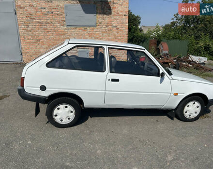 Белый ЗАЗ 1102 Таврія-Нова, объемом двигателя 1.09 л и пробегом 40 тыс. км за 2000 $, фото 4 на Automoto.ua