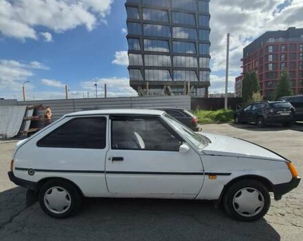 Белый ЗАЗ 1102 Таврія-Нова, объемом двигателя 1.2 л и пробегом 100 тыс. км за 850 $, фото 5 на Automoto.ua