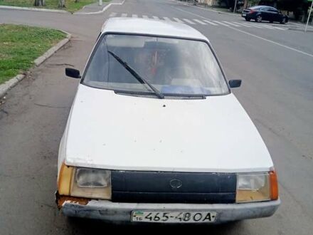 ЗАЗ 1102 Таврия-Нова 1999 в Измаиле на Automoto.ua Белый ЗАЗ 1102 Таврия-Нова, объемом двигателя 1.1 л и пробегом 400 тыс. км за 400 $, фото 1 на Automoto.ua