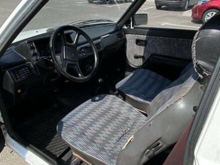 Белый ЗАЗ 1102 Таврія-Нова, объемом двигателя 1.1 л и пробегом 160 тыс. км за 597 $, фото 1 на Automoto.ua