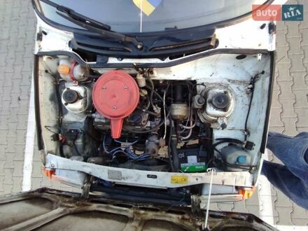 ЗАЗ 1102 Таврія-Нова 2001 в Киеве на Automoto.ua Белый ЗАЗ 1102 Таврія-Нова, объемом двигателя 1.3 л и пробегом 165 тыс. км за 900 $, фото 1 на Automoto.ua