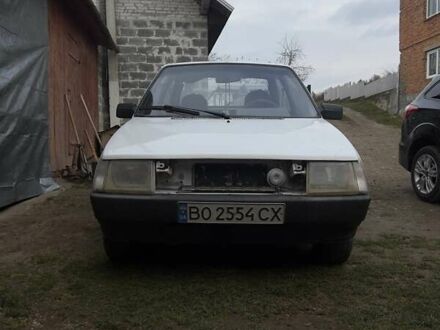 Білий ЗАЗ 1102 Таврія-Нова, об'ємом двигуна 1.2 л та пробігом 396 тис. км за 999 $, фото 1 на Automoto.ua