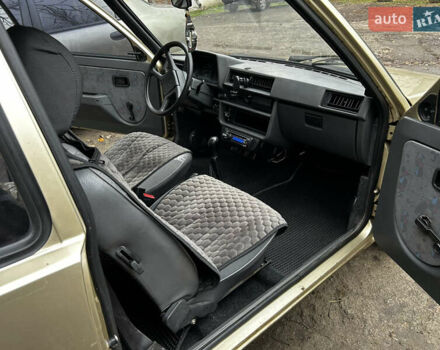 Бежевый ЗАЗ 1102 Таврія-Нова, объемом двигателя 1.2 л и пробегом 85 тыс. км за 1200 $, фото 6 на Automoto.ua