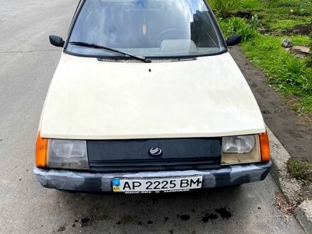 ЗАЗ 1102 Таврия-Нова 2003 у Запоріжжя на Automoto.ua Бежевий ЗАЗ 1102 Таврия-Нова, об'ємом двигуна 1.1 л та пробігом 150 тис. км за 500 $, фото 1 на Automoto.ua