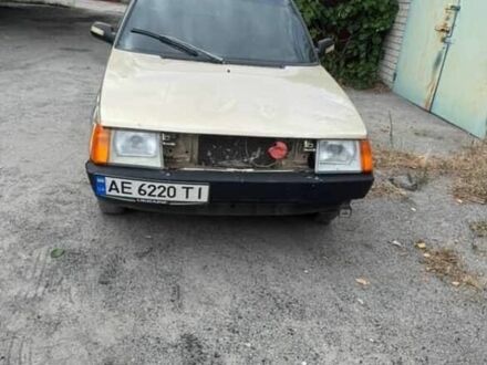 Бежевый ЗАЗ 1102 Таврия-Нова, объемом двигателя 1.1 л и пробегом 800 тыс. км за 433 $, фото 1 на Automoto.ua