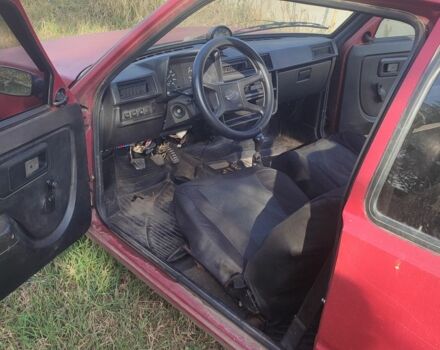 Красный ЗАЗ 1102 Таврия-Нова, объемом двигателя 1.1 л и пробегом 500 тыс. км за 680 $, фото 10 на Automoto.ua