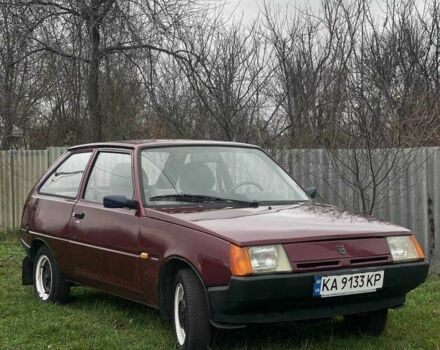 Красный ЗАЗ 1102 Таврия-Нова, объемом двигателя 1.1 л и пробегом 189 тыс. км за 952 $, фото 4 на Automoto.ua