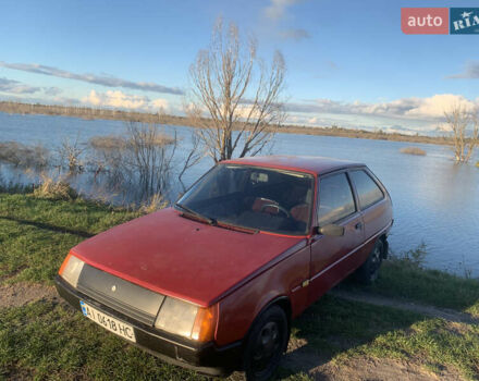 Красный ЗАЗ 1102 Таврія-Нова, объемом двигателя 1.1 л и пробегом 160 тыс. км за 800 $, фото 5 на Automoto.ua