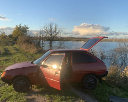 Красный ЗАЗ 1102 Таврія-Нова, объемом двигателя 1.1 л и пробегом 160 тыс. км за 800 $, фото 3 на Automoto.ua