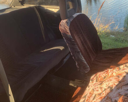 Красный ЗАЗ 1102 Таврія-Нова, объемом двигателя 1.1 л и пробегом 160 тыс. км за 800 $, фото 35 на Automoto.ua