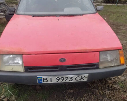 Червоний ЗАЗ 1102 Таврия-Нова, об'ємом двигуна 1.1 л та пробігом 300 тис. км за 668 $, фото 3 на Automoto.ua