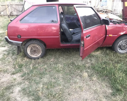 Красный ЗАЗ 1102 Таврия-Нова, объемом двигателя 1.09 л и пробегом 100 тыс. км за 700 $, фото 6 на Automoto.ua