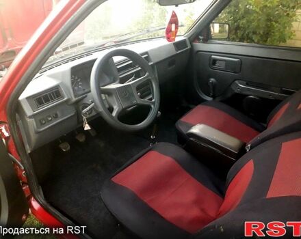 Красный ЗАЗ 1102 Таврия-Нова, объемом двигателя 1.1 л и пробегом 137 тыс. км за 800 $, фото 7 на Automoto.ua