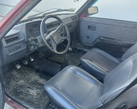 Красный ЗАЗ 1102 Таврія-Нова, объемом двигателя 1.09 л и пробегом 68 тыс. км за 550 $, фото 4 на Automoto.ua