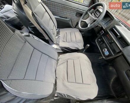 Красный ЗАЗ 1102 Таврія-Нова, объемом двигателя 1.2 л и пробегом 250 тыс. км за 950 $, фото 3 на Automoto.ua