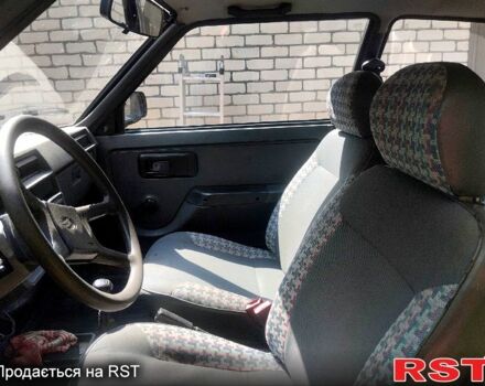Красный ЗАЗ 1102 Таврия-Нова, объемом двигателя 1.1 л и пробегом 150 тыс. км за 800 $, фото 5 на Automoto.ua