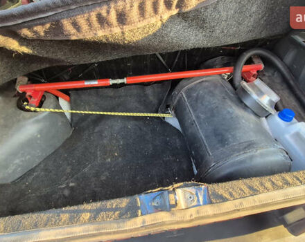 Красный ЗАЗ 1102 Таврія-Нова, объемом двигателя 1.2 л и пробегом 269 тыс. км за 1000 $, фото 17 на Automoto.ua