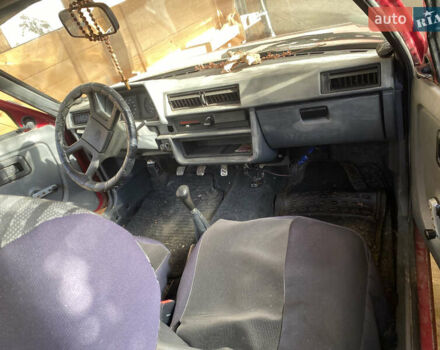 Красный ЗАЗ 1102 Таврія-Нова, объемом двигателя 1.2 л и пробегом 140 тыс. км за 999 $, фото 4 на Automoto.ua