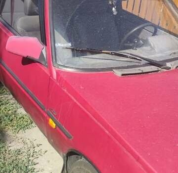 Красный ЗАЗ 1102 Таврия-Нова, объемом двигателя 1.2 л и пробегом 188 тыс. км за 650 $, фото 4 на Automoto.ua