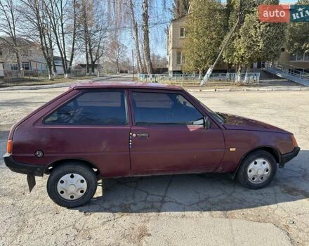 Красный ЗАЗ 1102 Таврія-Нова, объемом двигателя 1.09 л и пробегом 250 тыс. км за 950 $, фото 2 на Automoto.ua