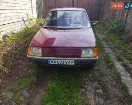 Красный ЗАЗ 1102 Таврия-Нова, объемом двигателя 1.1 л и пробегом 65 тыс. км за 850 $, фото 4 на Automoto.ua