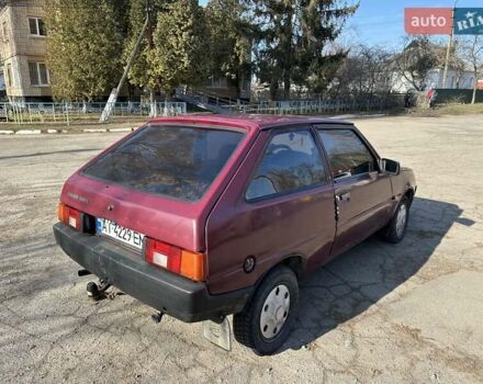 Красный ЗАЗ 1102 Таврія-Нова, объемом двигателя 1.09 л и пробегом 250 тыс. км за 950 $, фото 4 на Automoto.ua