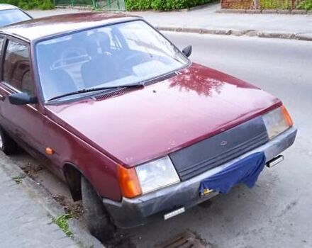 Красный ЗАЗ 1102 Таврія-Нова, объемом двигателя 1.09 л и пробегом 157 тыс. км за 858 $, фото 5 на Automoto.ua