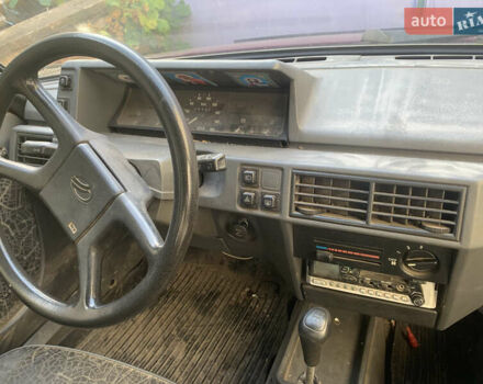 Красный ЗАЗ 1102 Таврія-Нова, объемом двигателя 1.2 л и пробегом 699 тыс. км за 1000 $, фото 5 на Automoto.ua