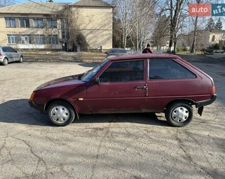 Красный ЗАЗ 1102 Таврія-Нова, объемом двигателя 1.09 л и пробегом 250 тыс. км за 950 $, фото 3 на Automoto.ua