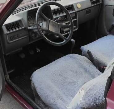 Красный ЗАЗ 1102 Таврія-Нова, объемом двигателя 1.2 л и пробегом 100 тыс. км за 1200 $, фото 5 на Automoto.ua