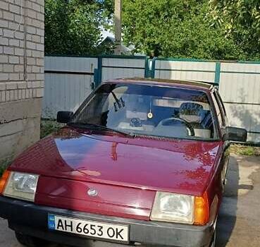 Красный ЗАЗ 1102 Таврія-Нова, объемом двигателя 1.1 л и пробегом 54 тыс. км за 1500 $, фото 4 на Automoto.ua