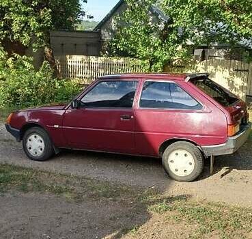 Красный ЗАЗ 1102 Таврія-Нова, объемом двигателя 1.1 л и пробегом 54 тыс. км за 1500 $, фото 7 на Automoto.ua