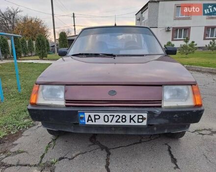 Красный ЗАЗ 1102 Таврія-Нова, объемом двигателя 1.2 л и пробегом 137 тыс. км за 824 $, фото 4 на Automoto.ua