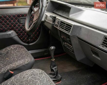 Красный ЗАЗ 1102 Таврія-Нова, объемом двигателя 1.2 л и пробегом 320 тыс. км за 750 $, фото 11 на Automoto.ua