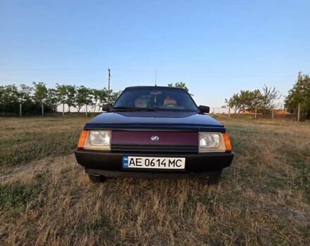 Красный ЗАЗ 1102 Таврія-Нова, объемом двигателя 1.2 л и пробегом 70 тыс. км за 1800 $, фото 3 на Automoto.ua