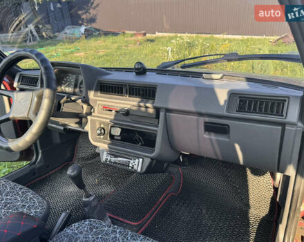 Красный ЗАЗ 1102 Таврія-Нова, объемом двигателя 1.2 л и пробегом 34 тыс. км за 2550 $, фото 19 на Automoto.ua