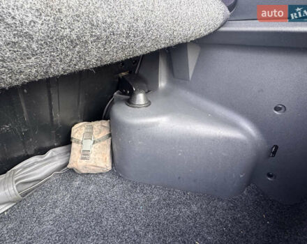 Красный ЗАЗ 1102 Таврія-Нова, объемом двигателя 1.2 л и пробегом 34 тыс. км за 2550 $, фото 8 на Automoto.ua