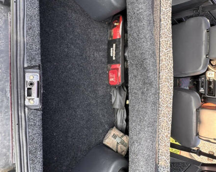 Красный ЗАЗ 1102 Таврія-Нова, объемом двигателя 1.2 л и пробегом 34 тыс. км за 2550 $, фото 11 на Automoto.ua