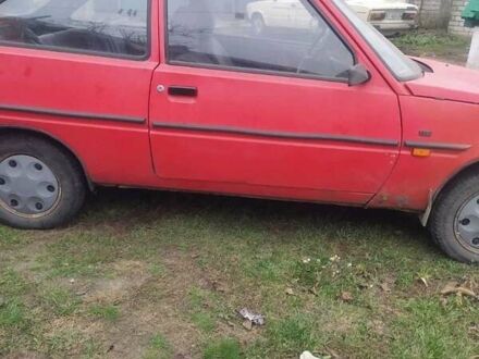 Красный ЗАЗ 1102 Таврія-Нова, объемом двигателя 1.1 л и пробегом 300 тыс. км за 668 $, фото 1 на Automoto.ua