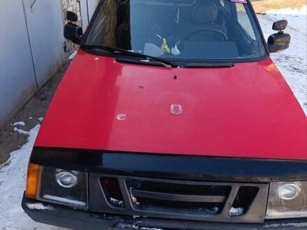 ЗАЗ 1102 Таврия-Нова 2000 у Києві на Automoto.ua Червоний ЗАЗ 1102 Таврия-Нова, об'ємом двигуна 1.09 л та пробігом 200 тис. км за 700 $, фото 1 на Automoto.ua