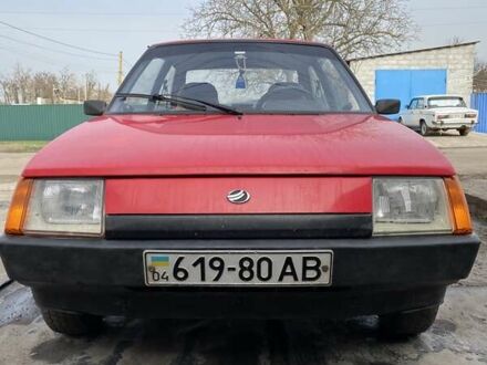 ЗАЗ 1102 Таврия-Нова 2001 у Кривому Розі на Automoto.ua Червоний ЗАЗ 1102 Таврия-Нова, об'ємом двигуна 1.1 л та пробігом 93 тис. км за 1100 $, фото 1 на Automoto.ua