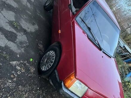 Красный ЗАЗ 1102 Таврія-Нова, объемом двигателя 1.2 л и пробегом 92 тыс. км за 1100 $, фото 1 на Automoto.ua