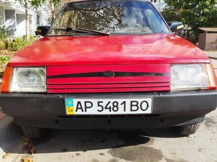 Красный ЗАЗ 1102 Таврія-Нова, объемом двигателя 1.2 л и пробегом 157 тыс. км за 950 $, фото 1 на Automoto.ua