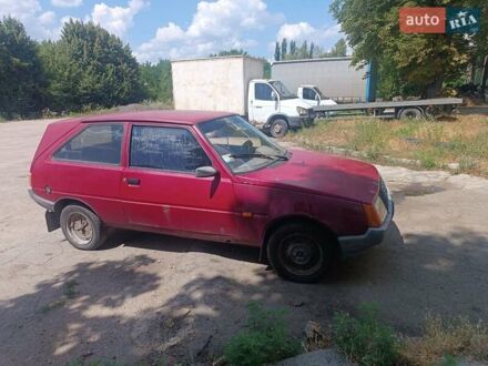 Красный ЗАЗ 1102 Таврія-Нова, объемом двигателя 1.2 л и пробегом 170 тыс. км за 550 $, фото 1 на Automoto.ua