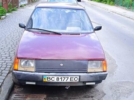 ЗАЗ 1102 Таврія-Нова 2004 у Львові на Automoto.ua Червоний ЗАЗ 1102 Таврія-Нова, об'ємом двигуна 1.1 л та пробігом 146 тис. км за 1150 $, фото 1 на Automoto.ua