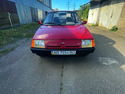 ЗАЗ 1102 Таврія-Нова 2004 в Киеве на Automoto.ua Красный ЗАЗ 1102 Таврія-Нова, объемом двигателя 1.2 л и пробегом 90 тыс. км за 870 $, фото 1 на Automoto.ua