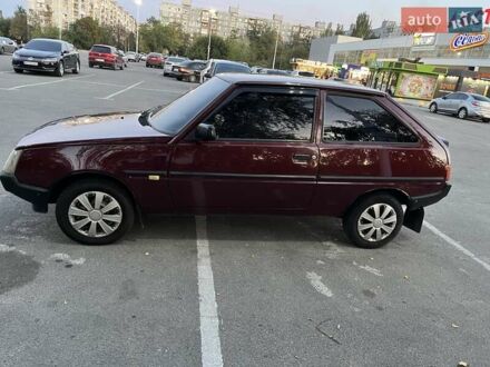 ЗАЗ 1102 Таврия-Нова 2006 в Запорожье на Automoto.ua Красный ЗАЗ 1102 Таврия-Нова, объемом двигателя 1.2 л и пробегом 125 тыс. км за 1400 $, фото 1 на Automoto.ua