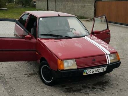 Красный ЗАЗ 1102 Таврія-Нова, объемом двигателя 1.2 л и пробегом 55 тыс. км за 550 $, фото 1 на Automoto.ua