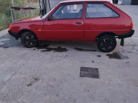 ЗАЗ 1102 Таврія-Нова 2006 в Запорожье на Automoto.ua Красный ЗАЗ 1102 Таврія-Нова, объемом двигателя 1.1 л и пробегом 90 тыс. км за 1400 $, фото 1 на Automoto.ua
